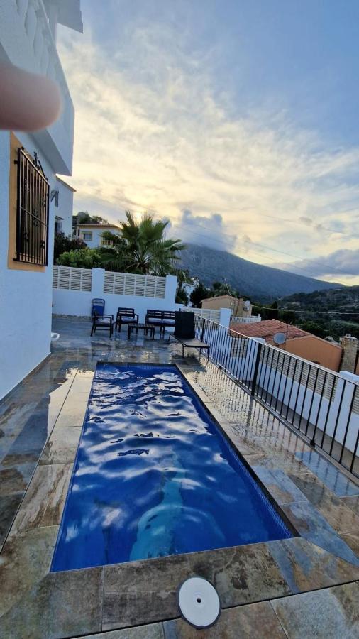 Maryvilla Zohra Calpe Exterior photo