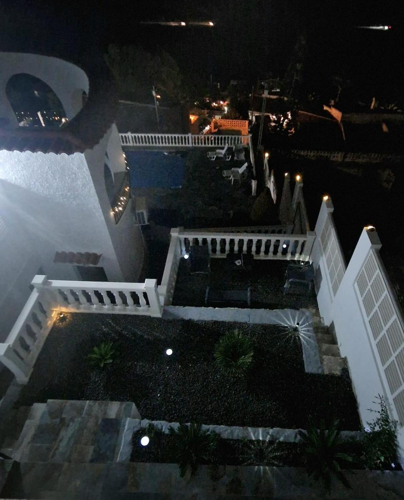 Maryvilla Zohra Calpe Exterior photo