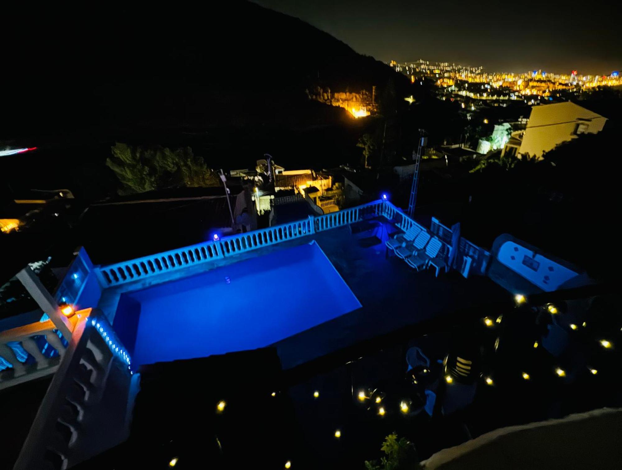 Maryvilla Zohra Calpe Exterior photo